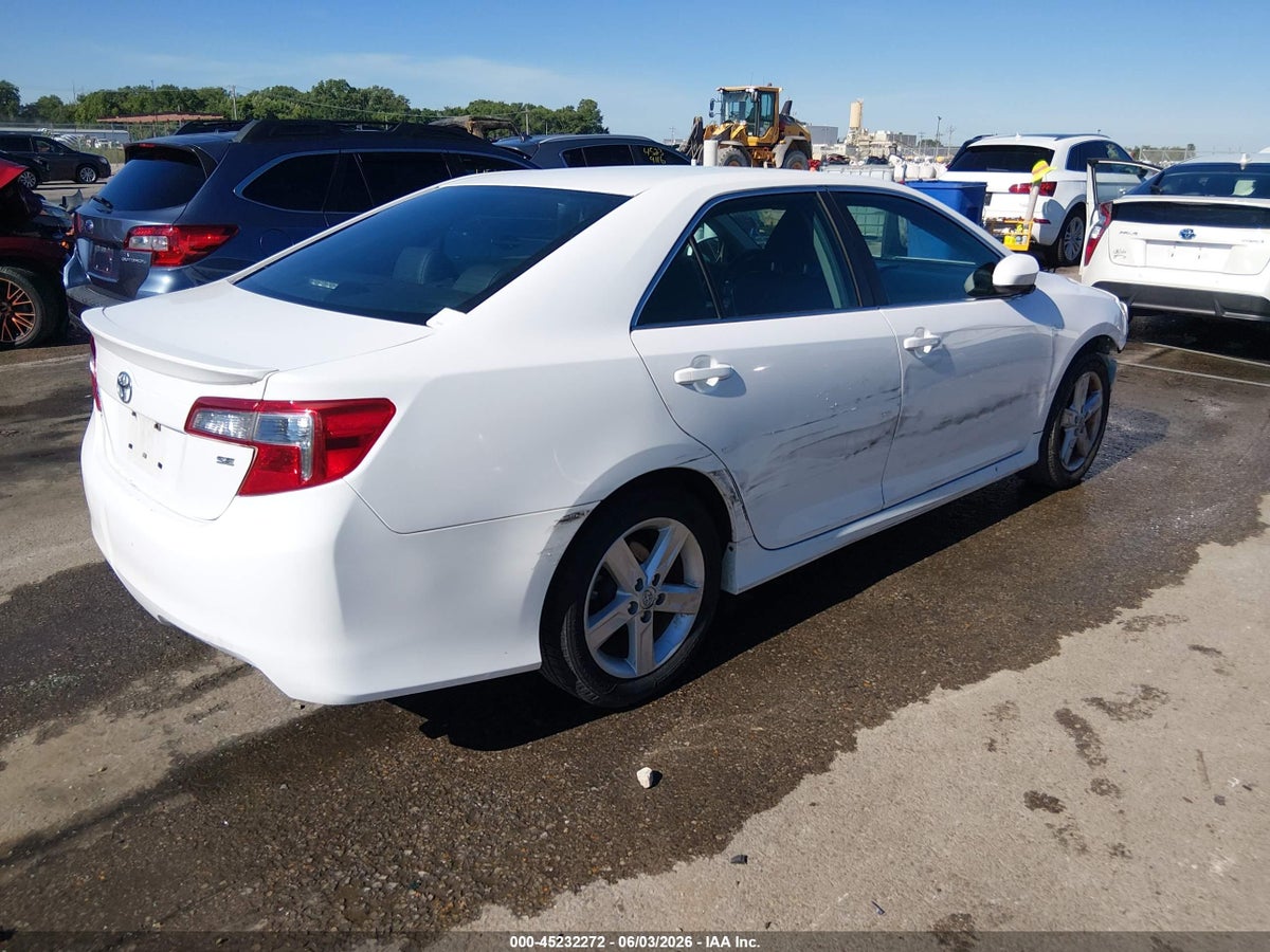 2014 TOYOTA CAMRY SE — снимка 4