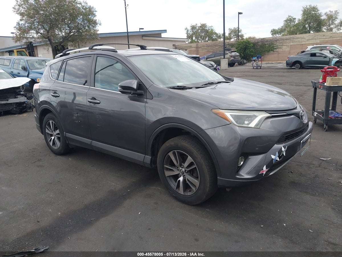 2016 TOYOTA RAV4 XLE