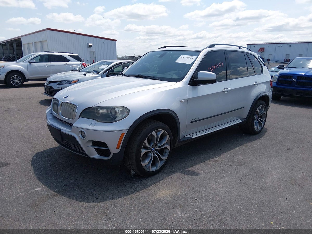 2011 BMW X5 XDRIVE50I — снимка 2