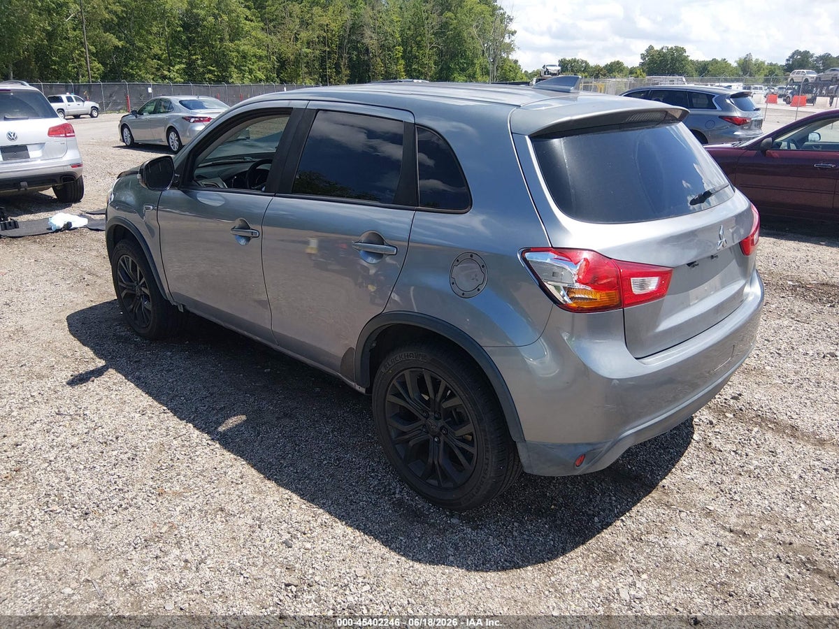 2017 MITSUBISHI OUTLANDER SPORT 2.0 ES/2.0 LE — снимка 3