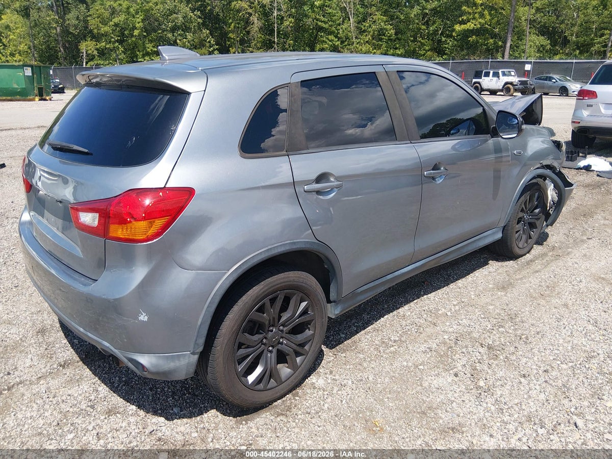 2017 MITSUBISHI OUTLANDER SPORT 2.0 ES/2.0 LE — снимка 4
