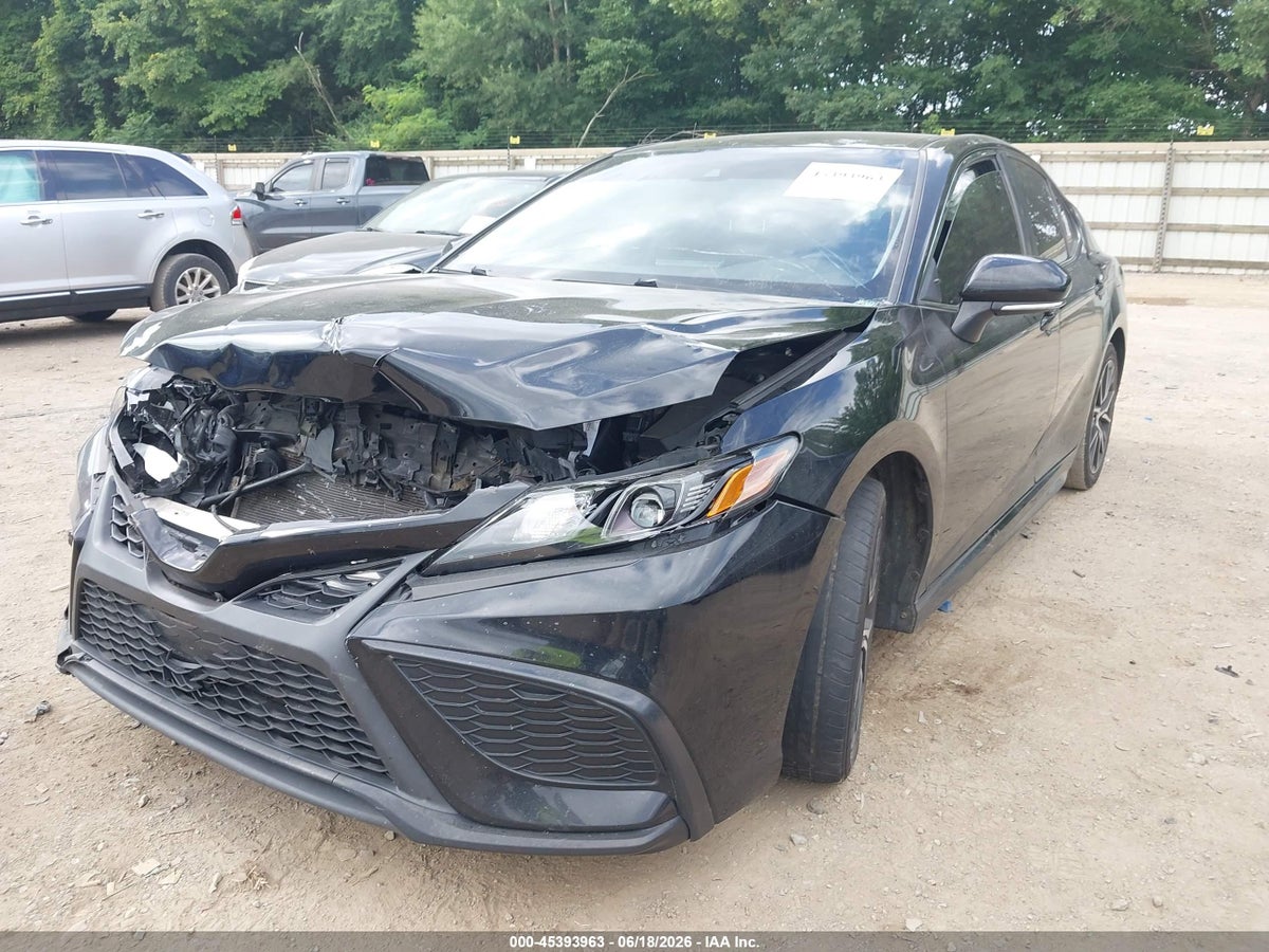 2021 TOYOTA CAMRY SE — снимка 2