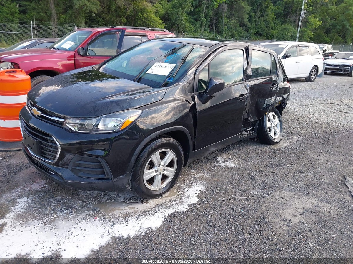 2020 CHEVROLET TRAX AWD LS — снимка 2