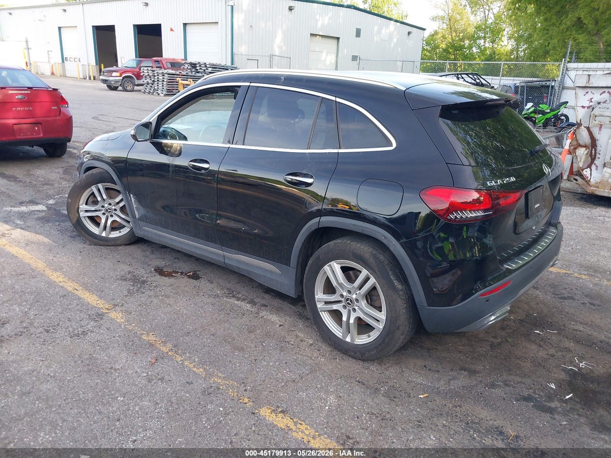 2022 MERCEDES-BENZ GLA 250 4MATIC — снимка 3