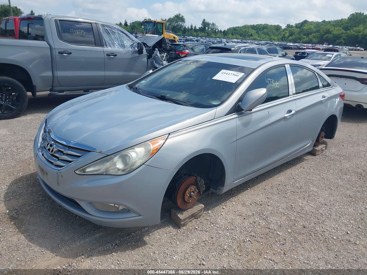 2011 HYUNDAI SONATA SE — снимка 2