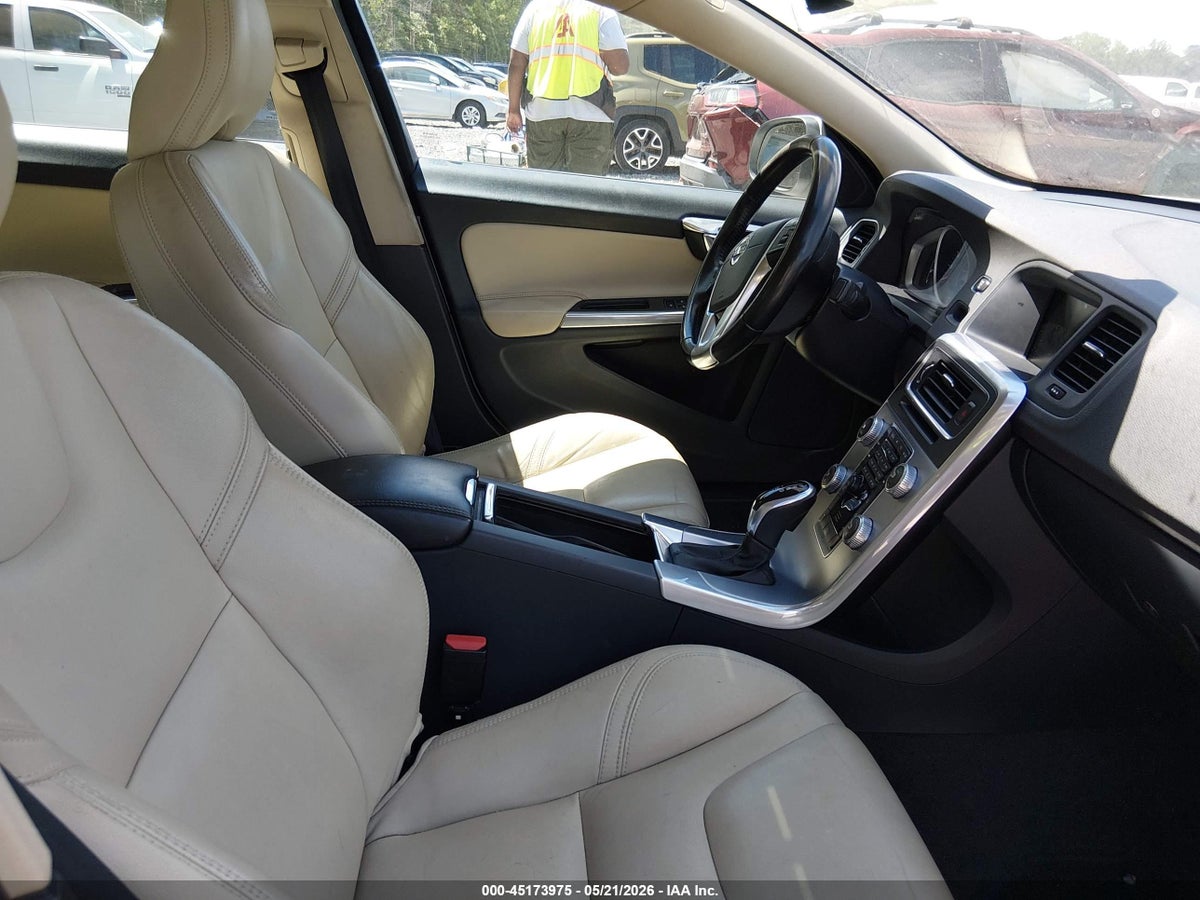 2017 VOLVO S60 T5 DYNAMIC — снимка 5
