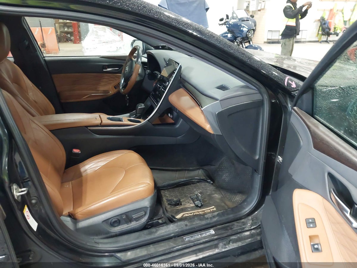 2019 TOYOTA AVALON HYBRID LIMITED — снимка 5