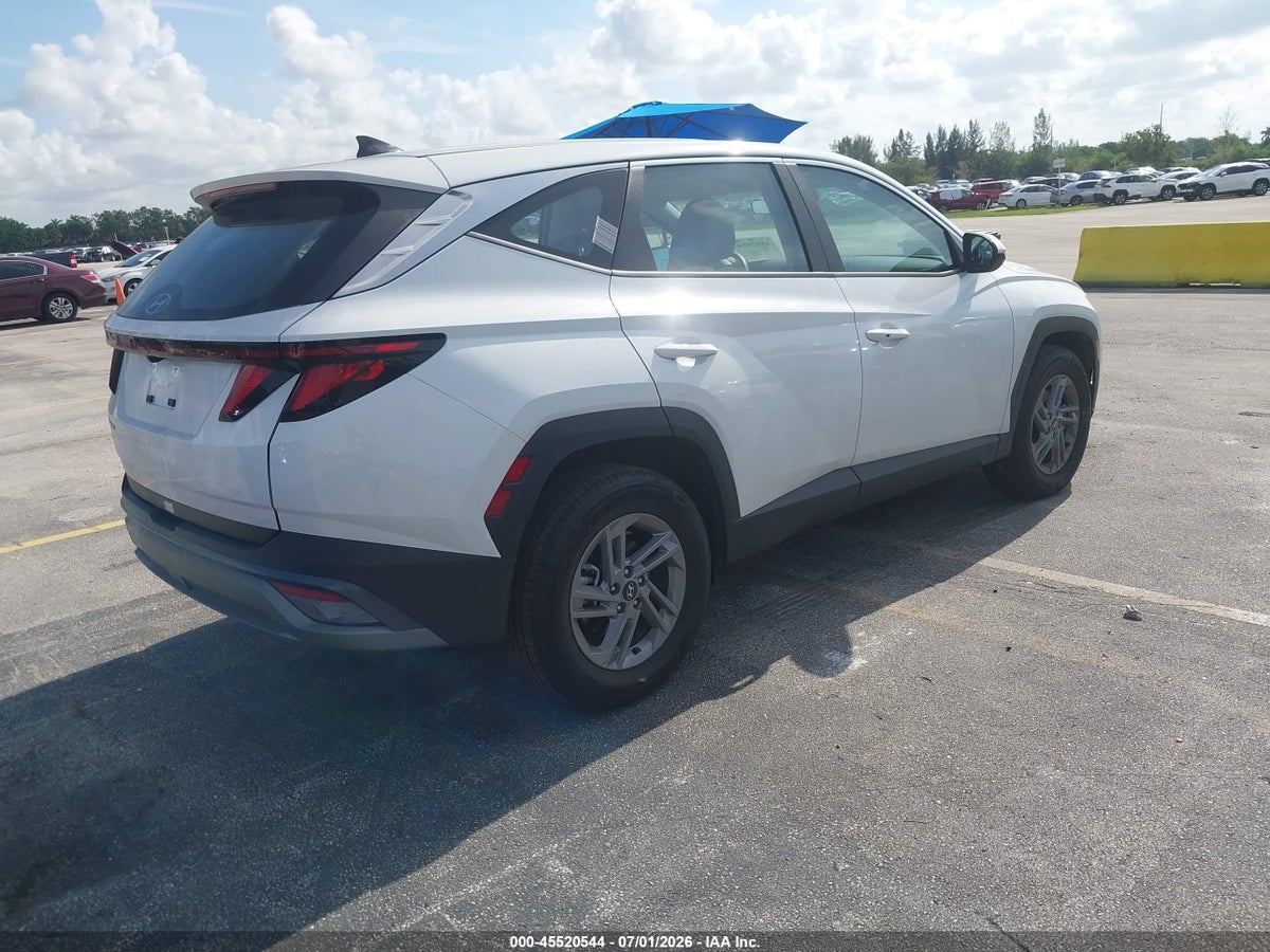 2026 HYUNDAI TUCSON SE — снимка 4