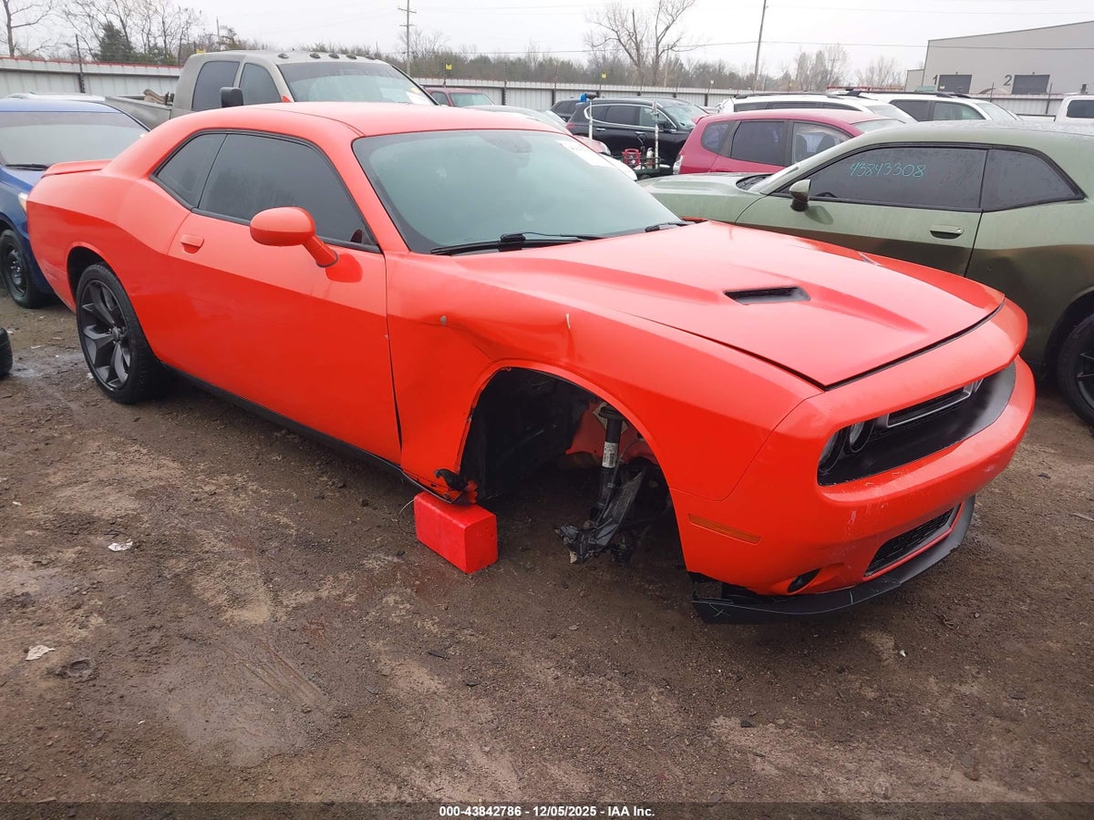 2019 DODGE CHALLENGER SXT