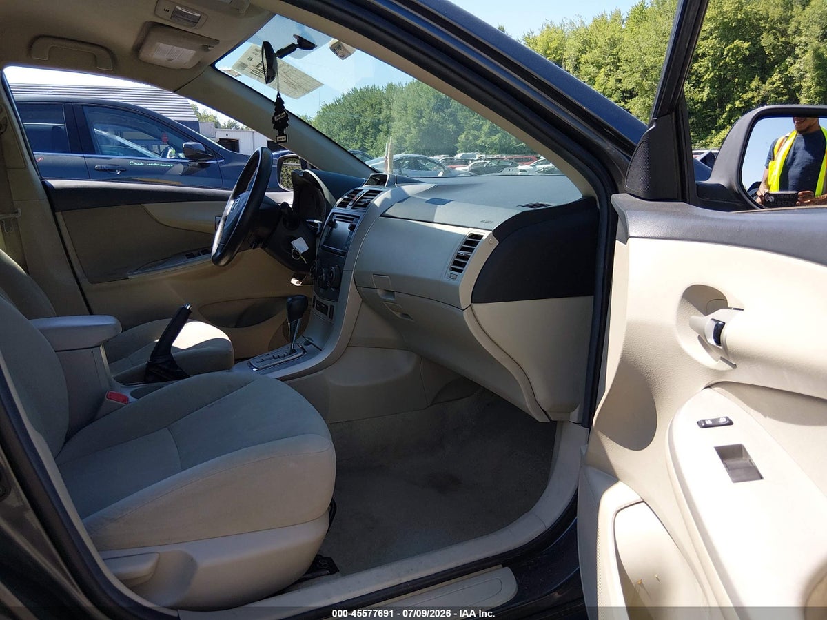2013 TOYOTA COROLLA LE — снимка 5