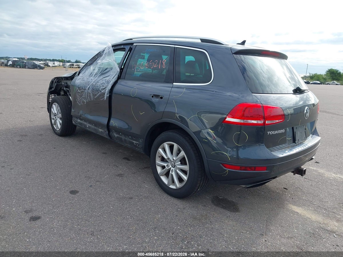2013 VOLKSWAGEN TOUAREG VR6 SPORT — снимка 3