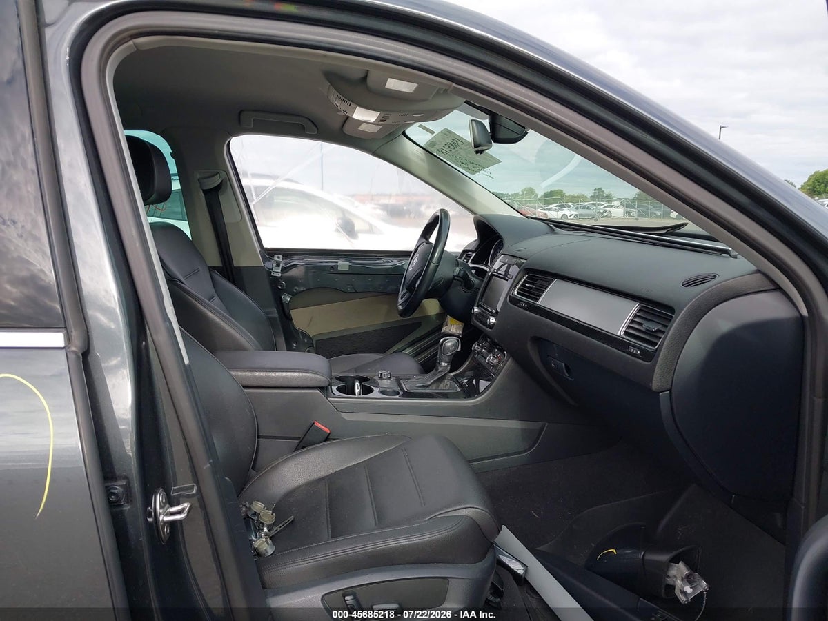 2013 VOLKSWAGEN TOUAREG VR6 SPORT — снимка 5