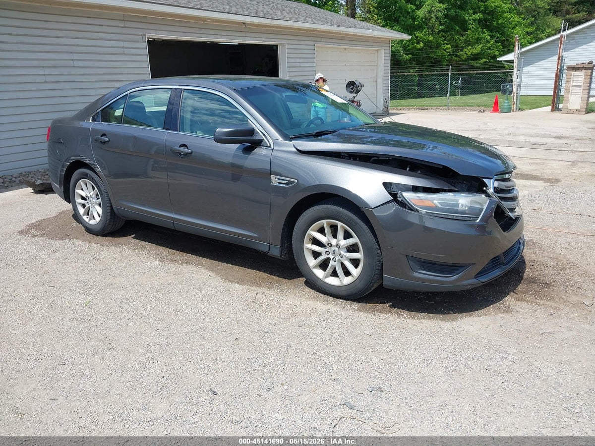 2015 FORD TAURUS SE