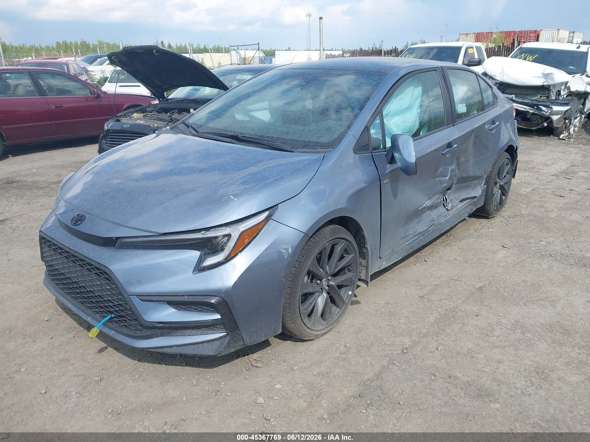 2026 TOYOTA COROLLA SE — снимка 2