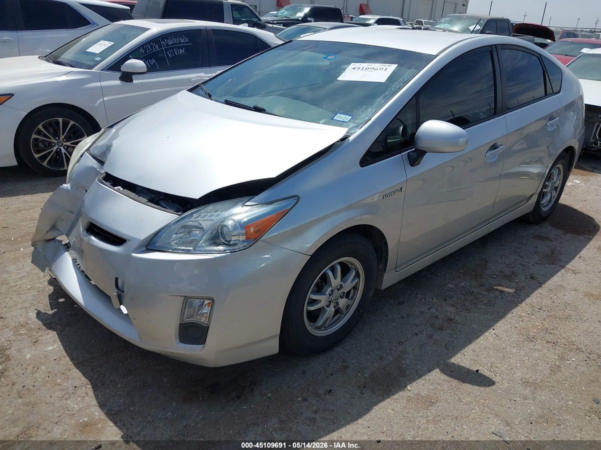 2011 TOYOTA PRIUS TWO — снимка 2