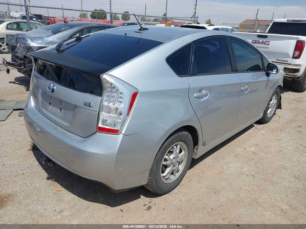 2011 TOYOTA PRIUS TWO — снимка 4