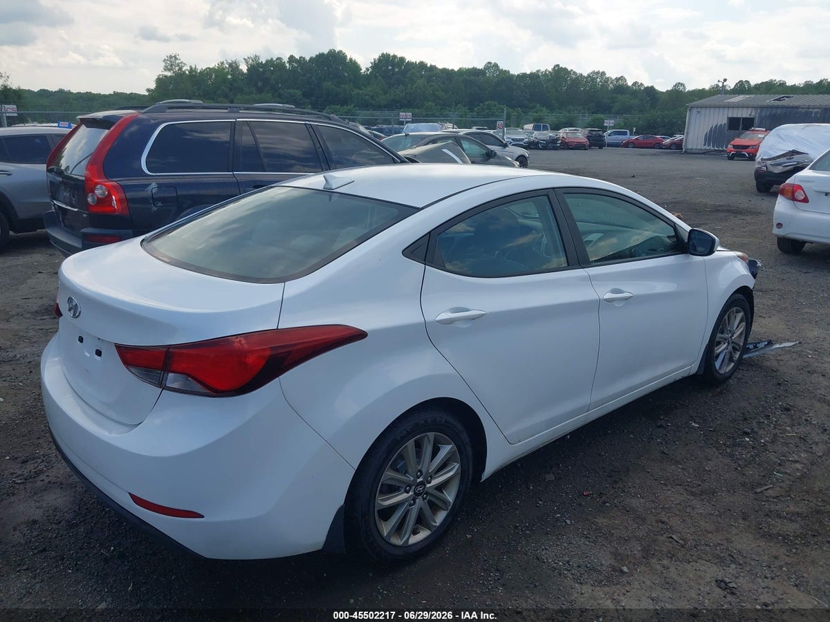 2016 HYUNDAI ELANTRA SE — снимка 4