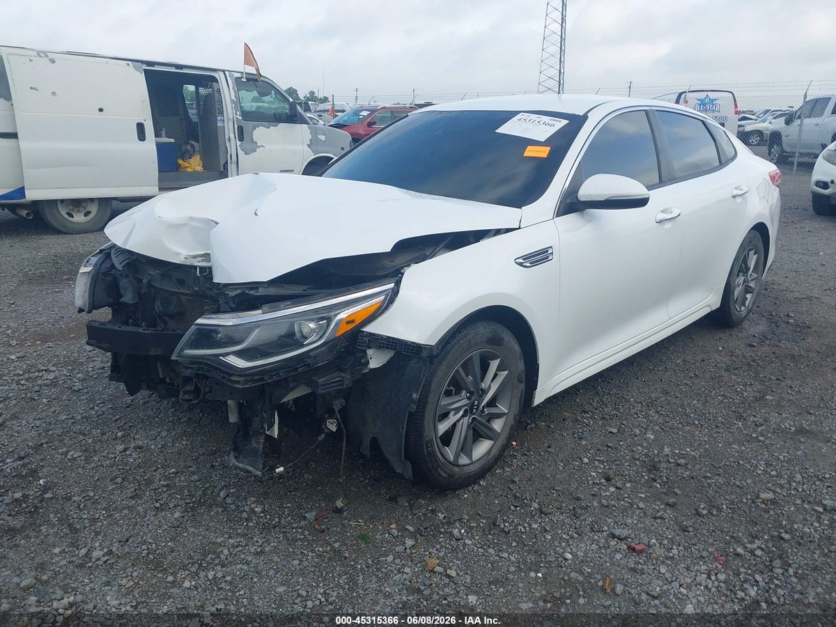 2020 KIA OPTIMA LX — снимка 2