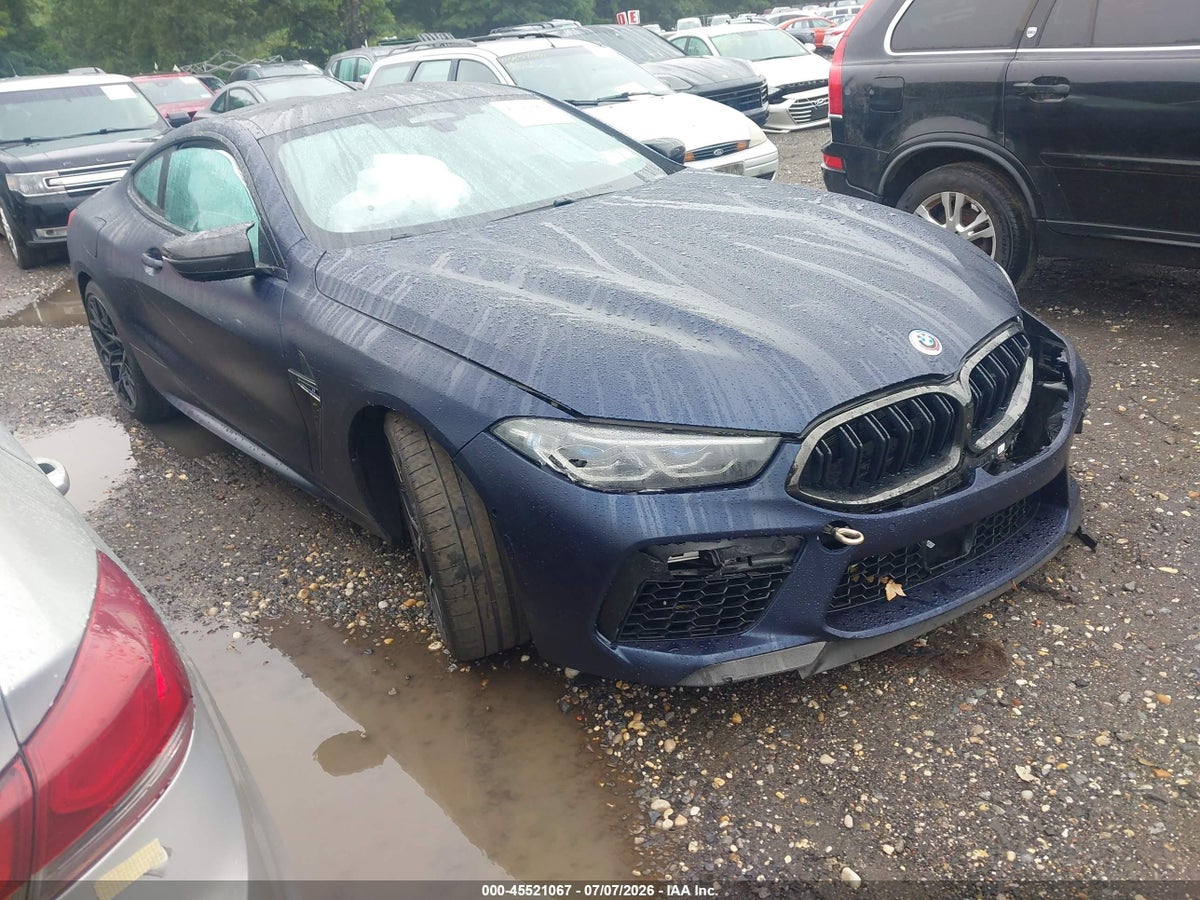 2023 BMW M8 COMPETITION
