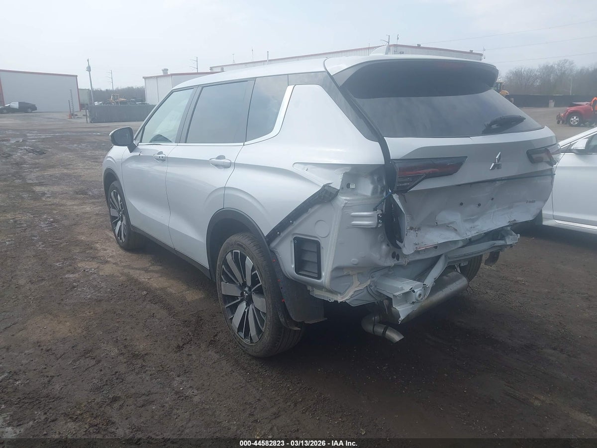 2025 MITSUBISHI OUTLANDER SE 2.5 S-AWC — снимка 3