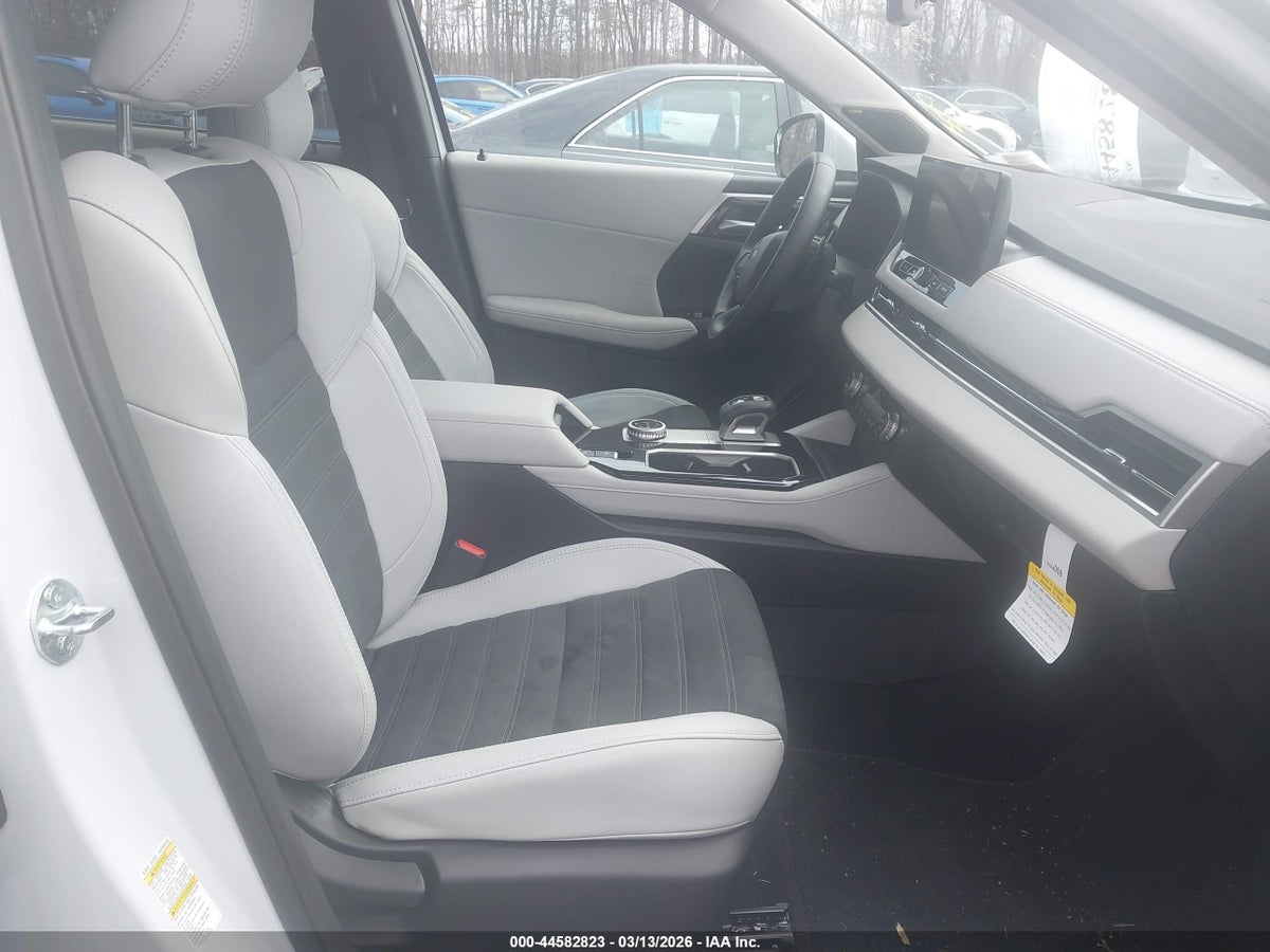 2025 MITSUBISHI OUTLANDER SE 2.5 S-AWC — снимка 5