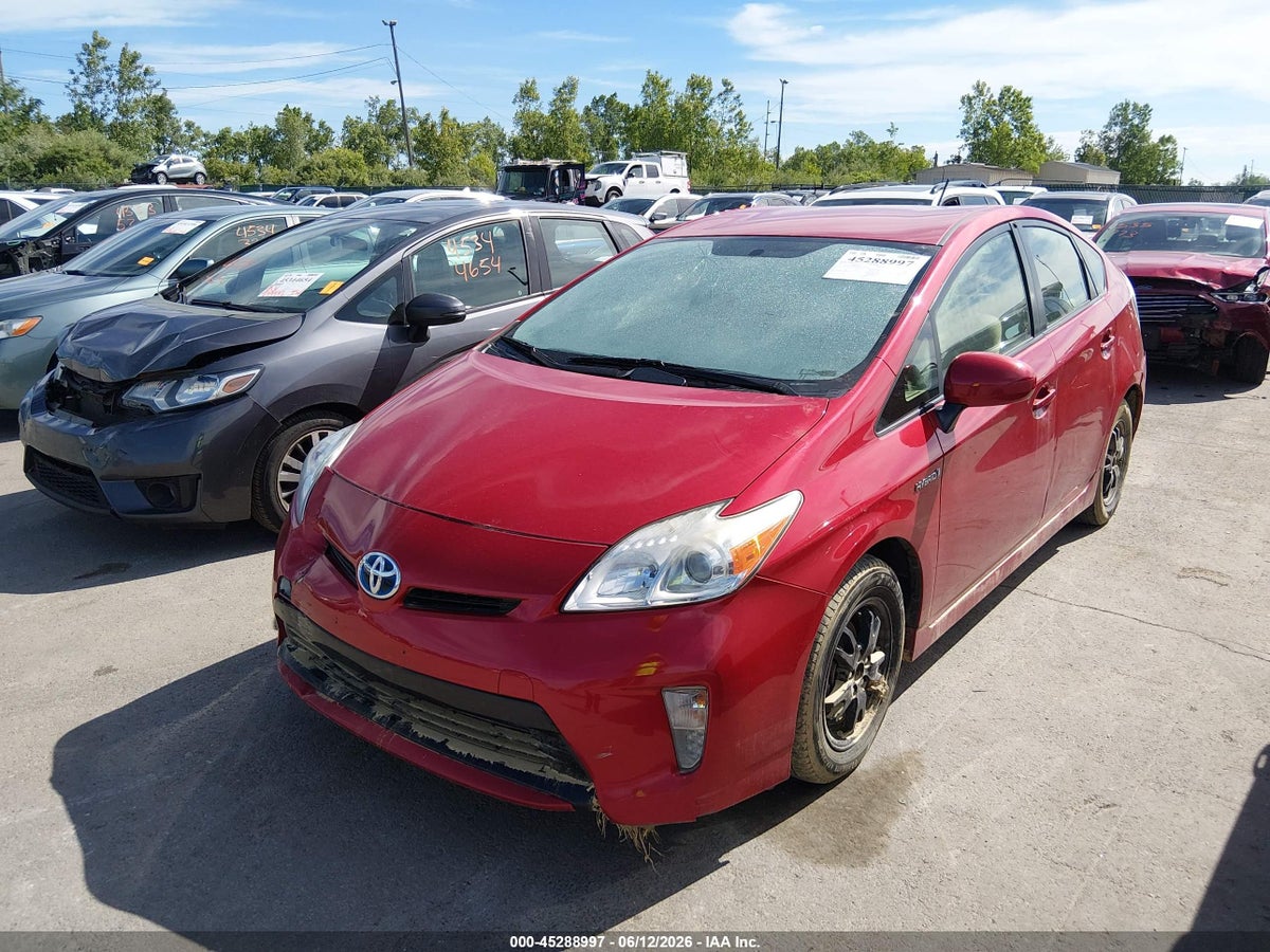 2014 TOYOTA PRIUS THREE — снимка 2