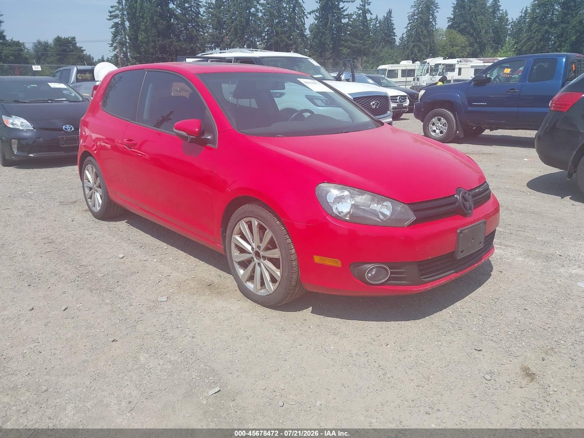 2013 VOLKSWAGEN GOLF 2.0L TDI 2-DOOR