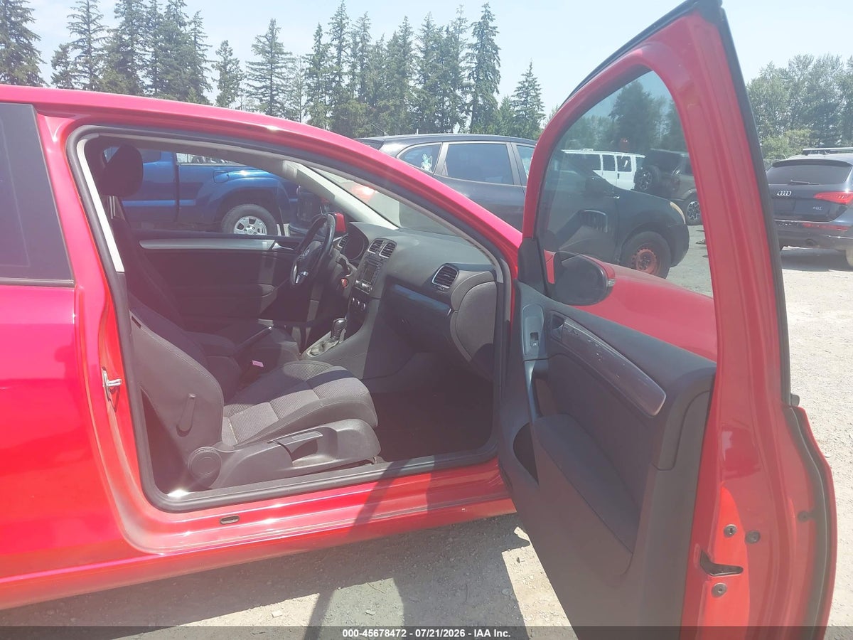 2013 VOLKSWAGEN GOLF 2.0L TDI 2-DOOR — снимка 5