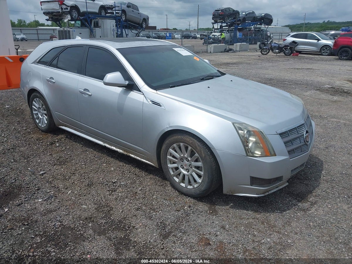 2010 CADILLAC CTS LUXURY