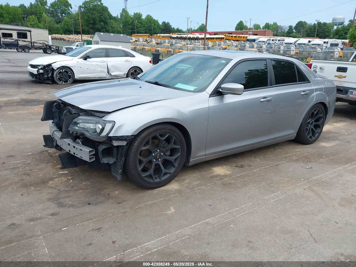 2018 CHRYSLER 300 300S — снимка 2