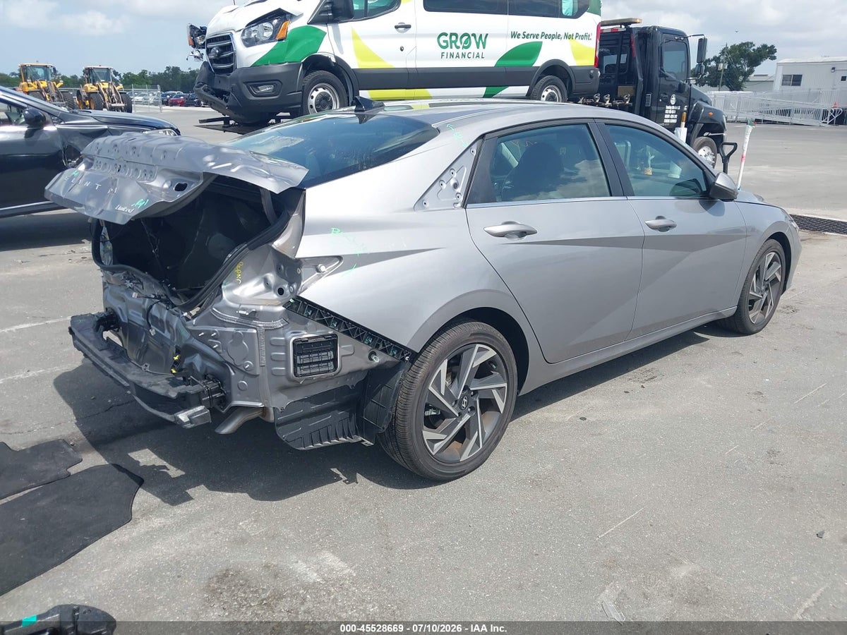 2025 HYUNDAI ELANTRA LIMITED — снимка 4