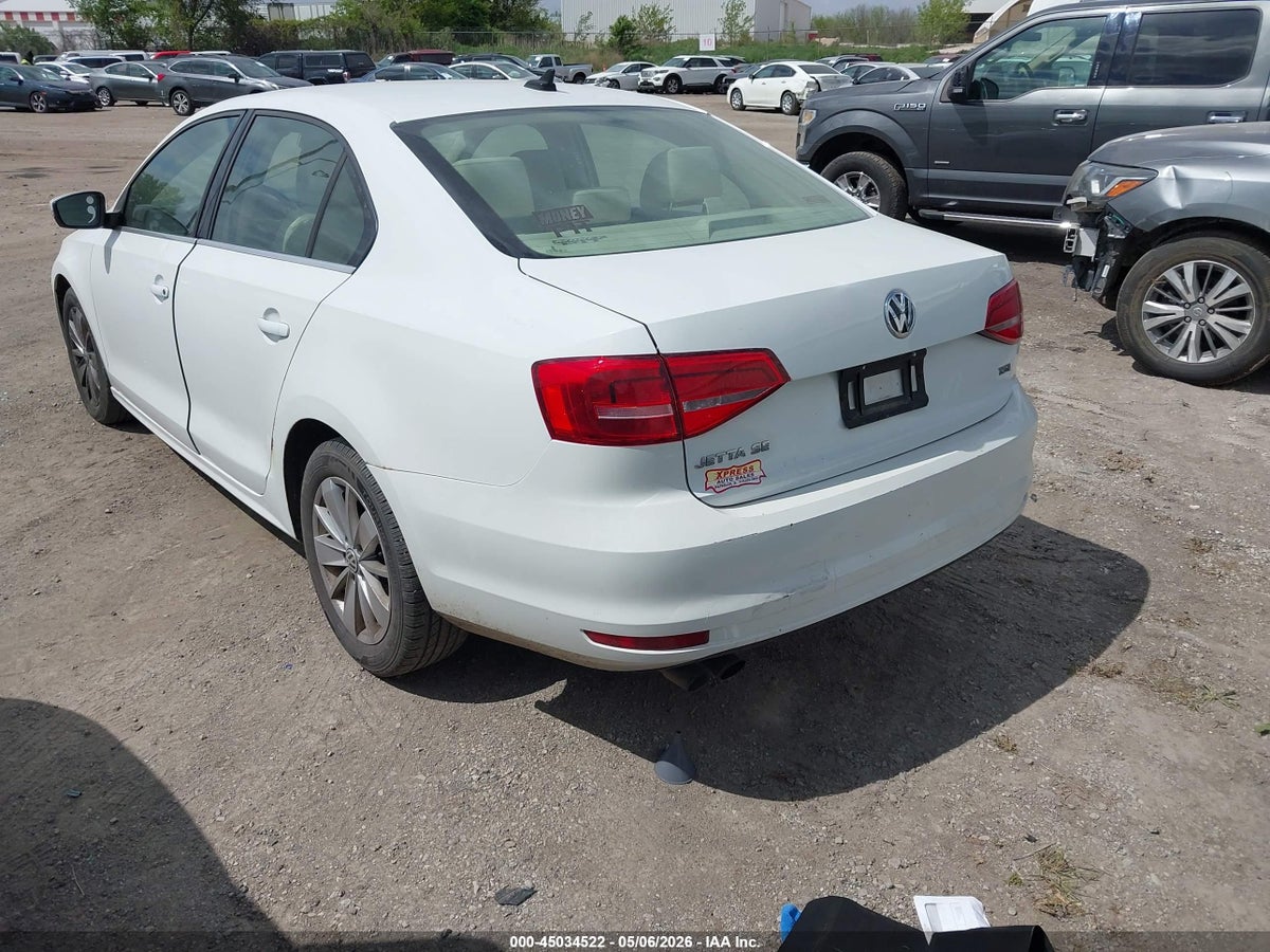 2015 VOLKSWAGEN JETTA 1.8T SE — снимка 3