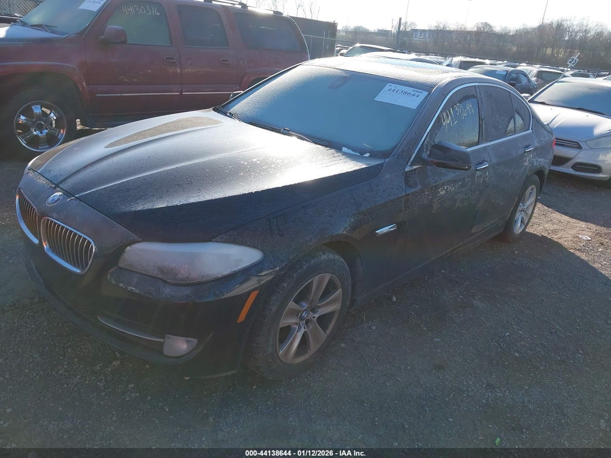 2012 BMW 528I — снимка 2