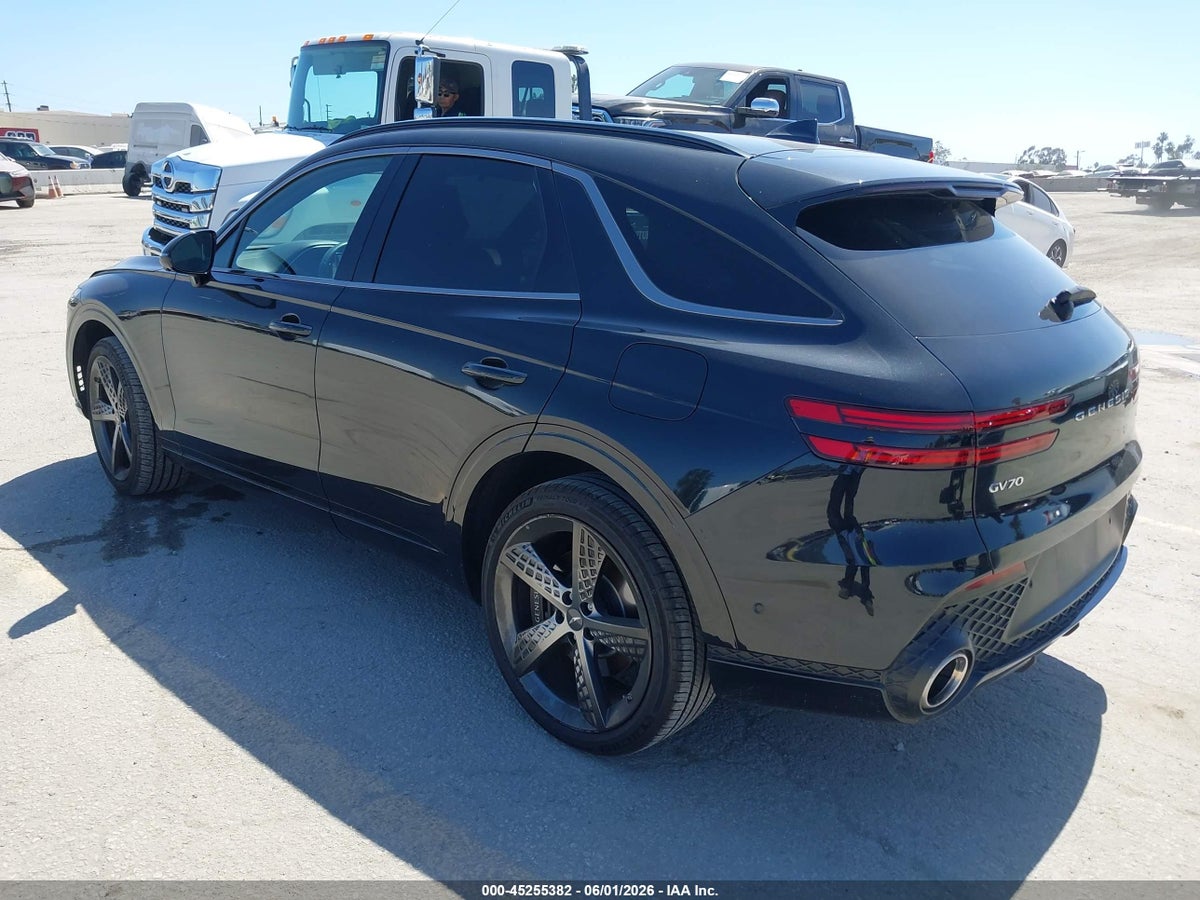 2025 GENESIS GV70 2.5T AWD — снимка 3
