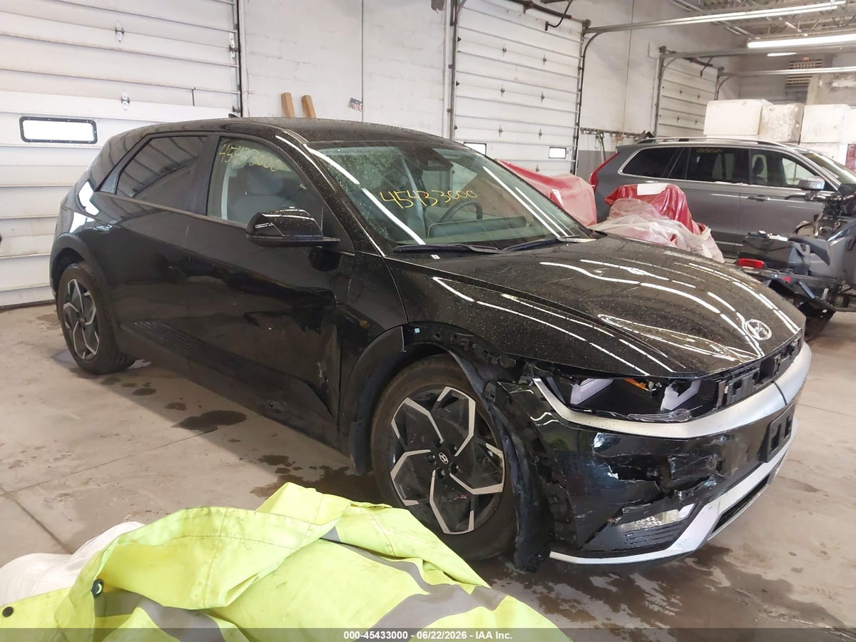 2024 HYUNDAI IONIQ 5 SE
