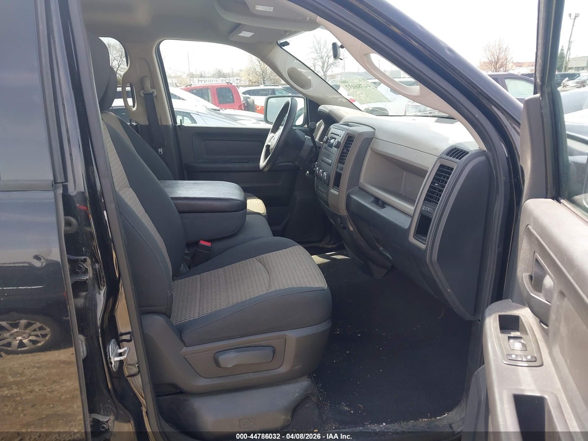 2012 RAM 1500 ST — снимка 5