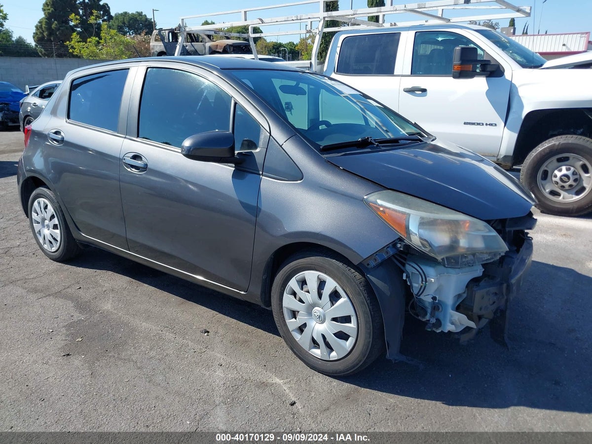 2015 TOYOTA YARIS L