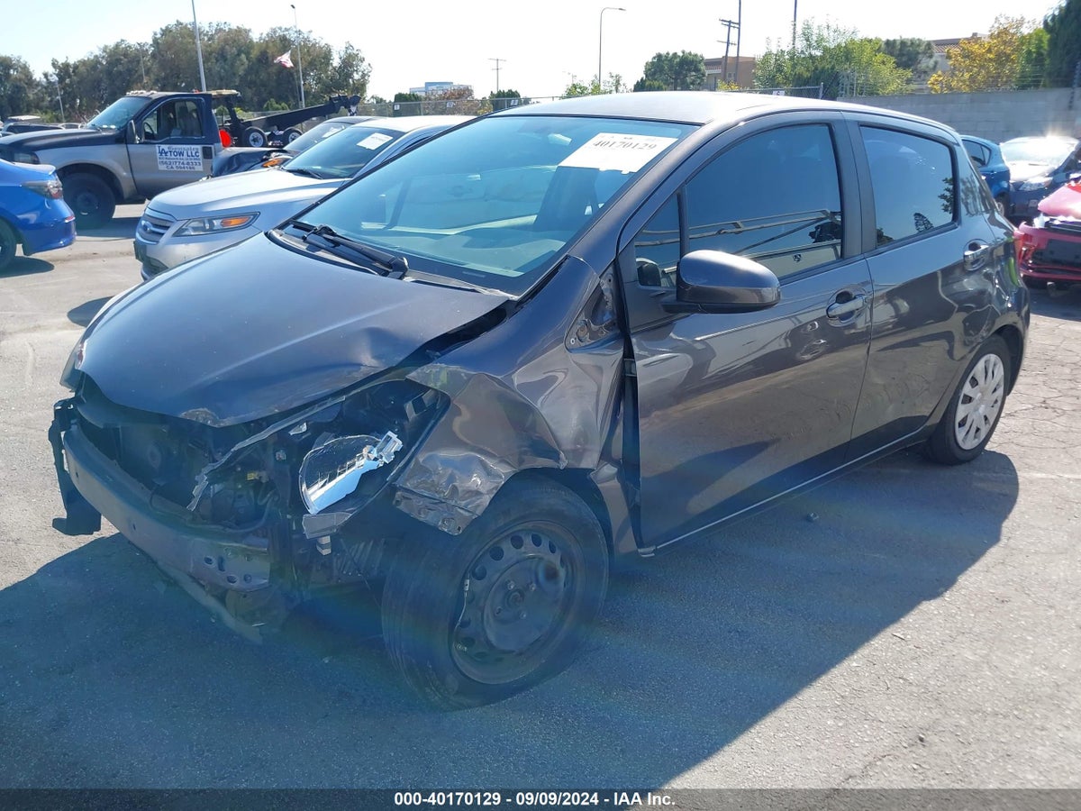 2015 TOYOTA YARIS L — снимка 2