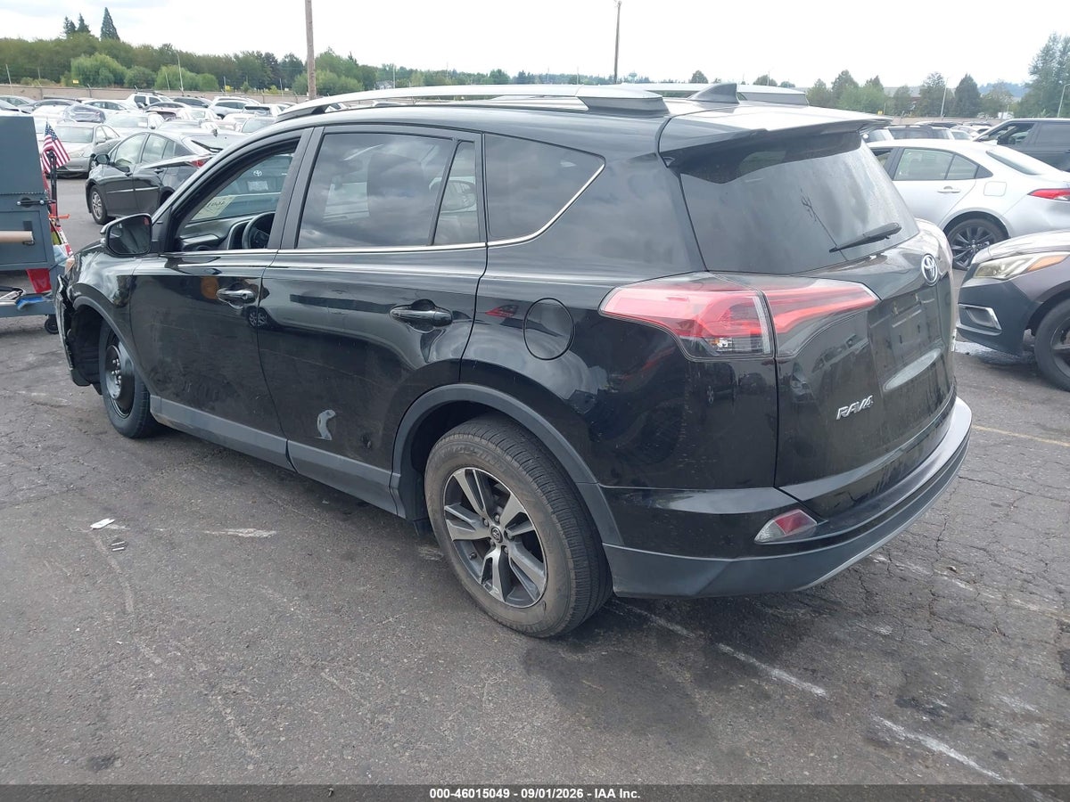 2017 TOYOTA RAV4 XLE — снимка 3