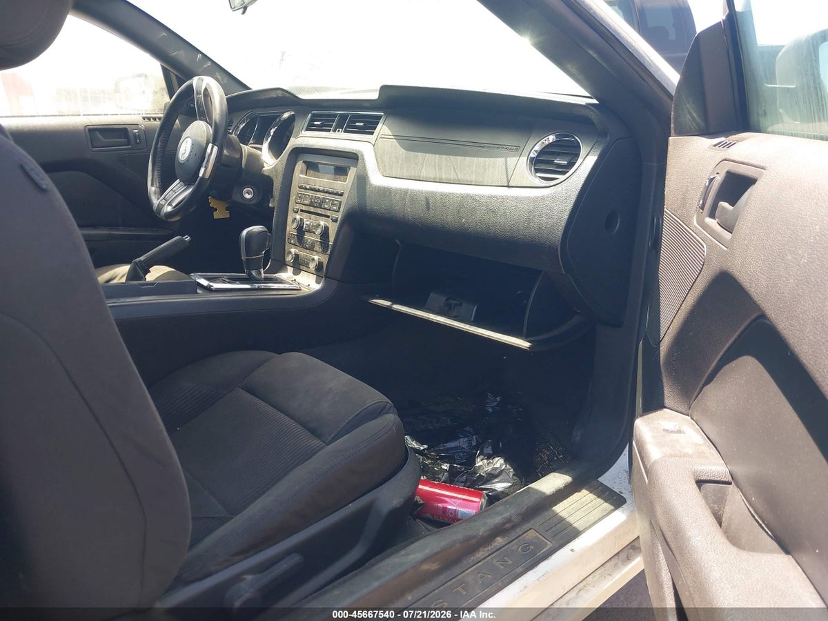 2013 FORD MUSTANG V6 — снимка 5