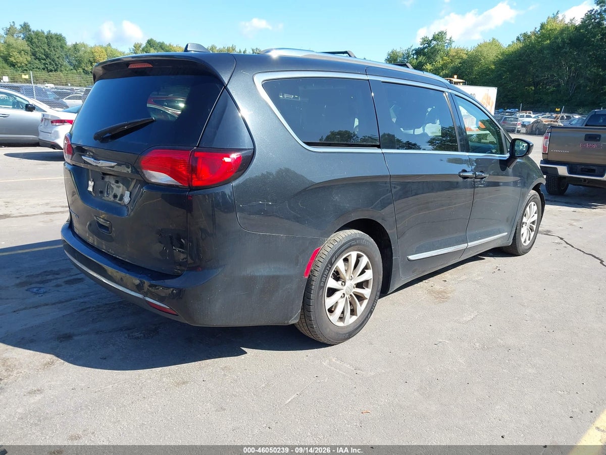 2018 CHRYSLER PACIFICA TOURING L — снимка 4