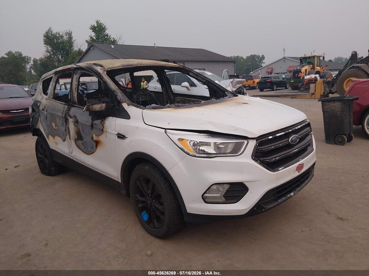 2018 FORD ESCAPE SE