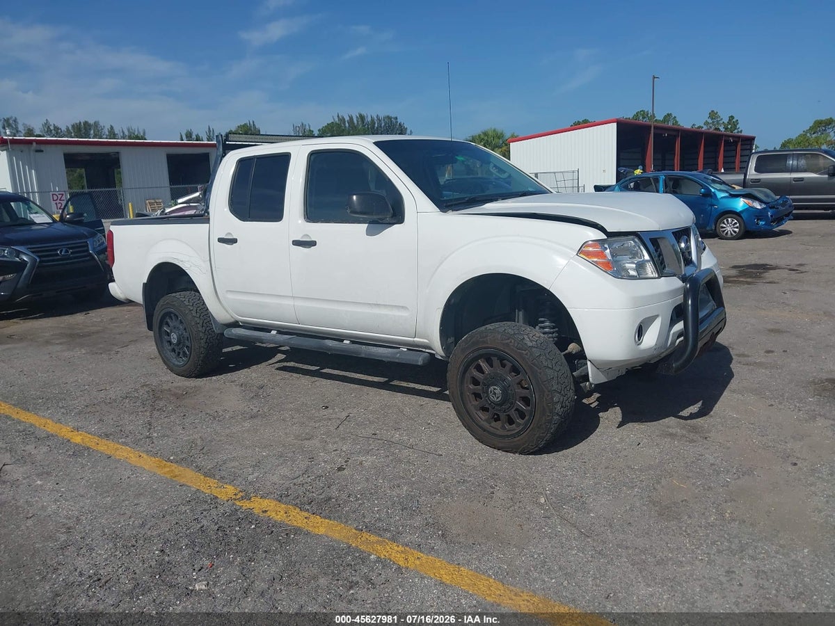 2016 NISSAN FRONTIER S