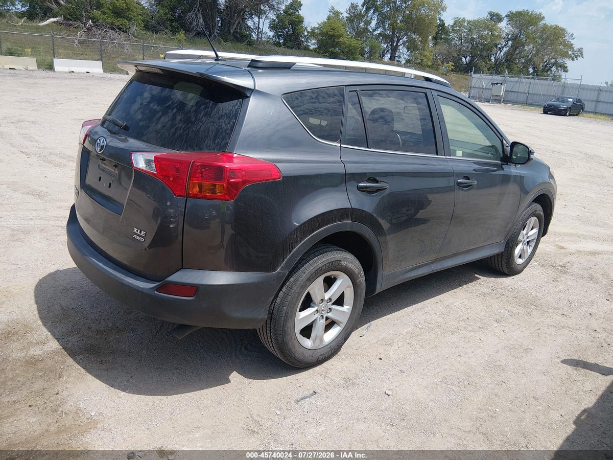 2013 TOYOTA RAV4 XLE — снимка 4