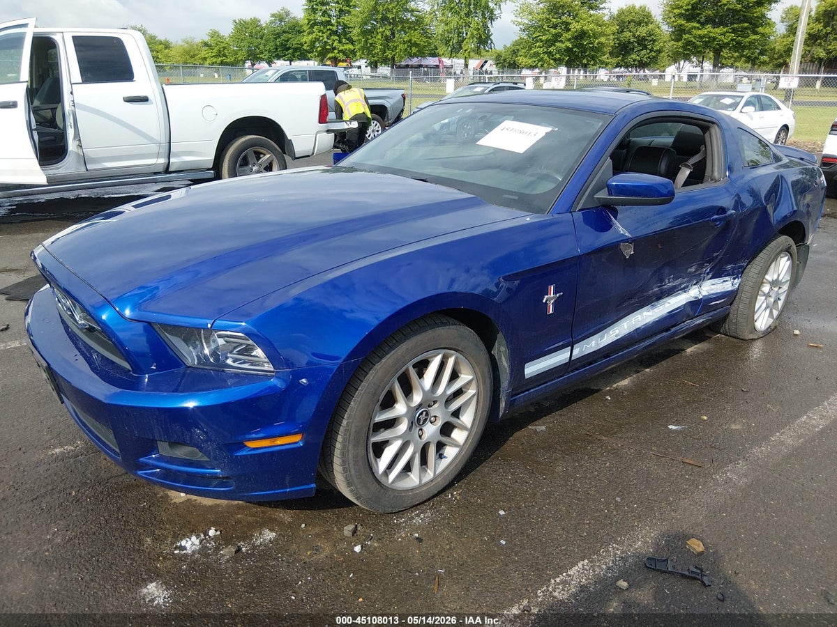 2013 FORD MUSTANG V6 PREMIUM — снимка 2