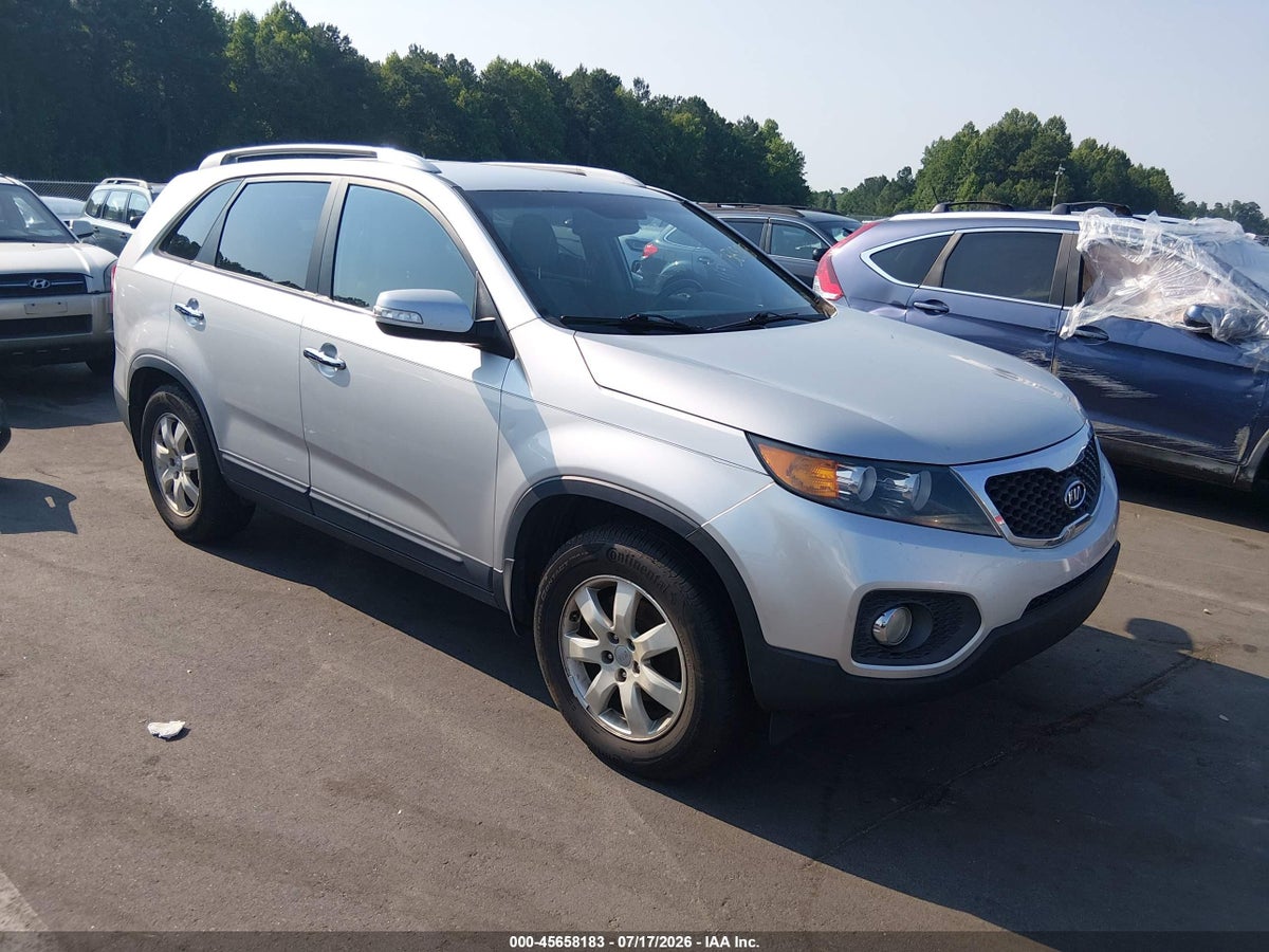 2012 KIA SORENTO LX