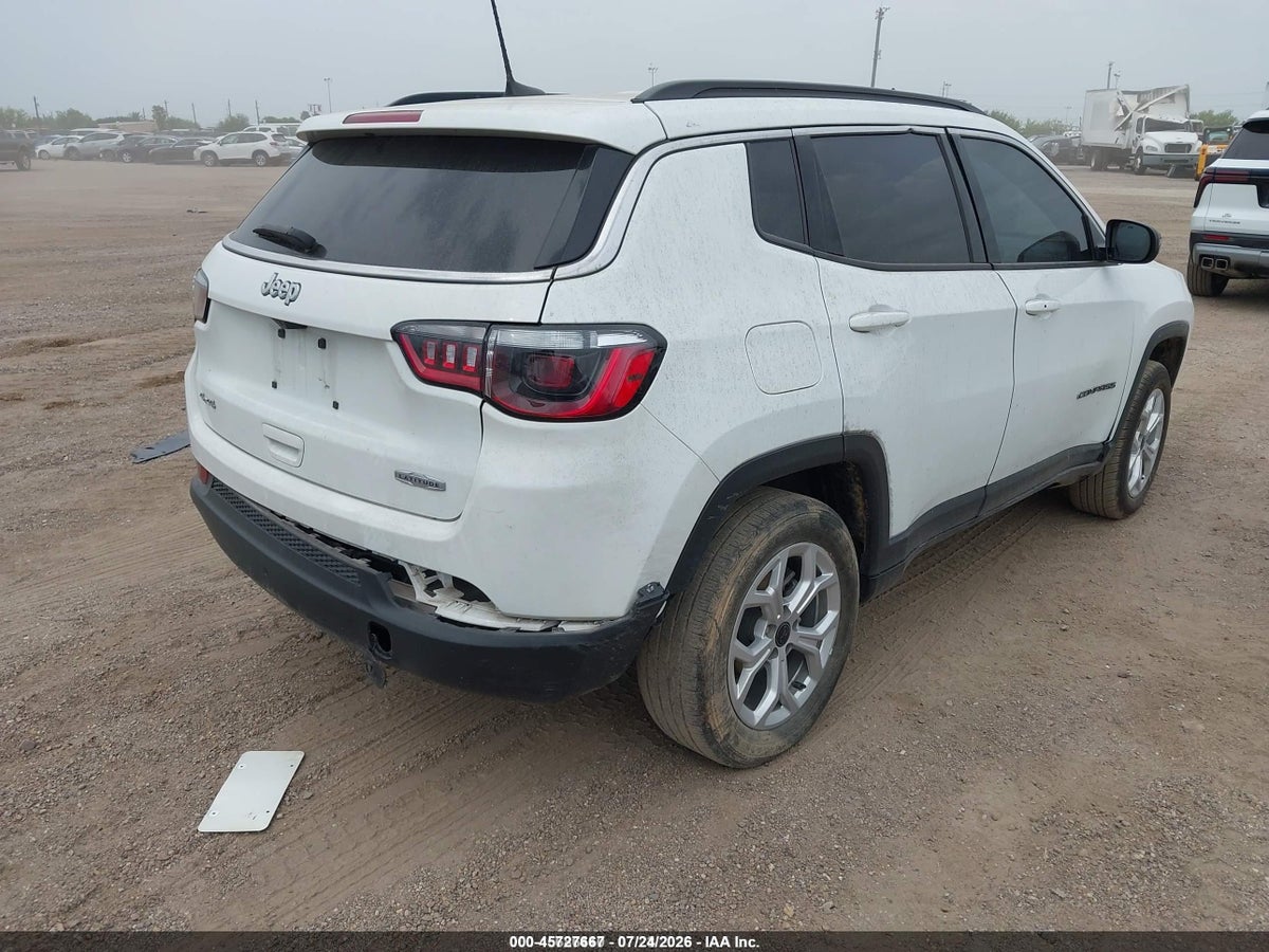 2025 JEEP COMPASS LATITUDE 4X4 — снимка 4