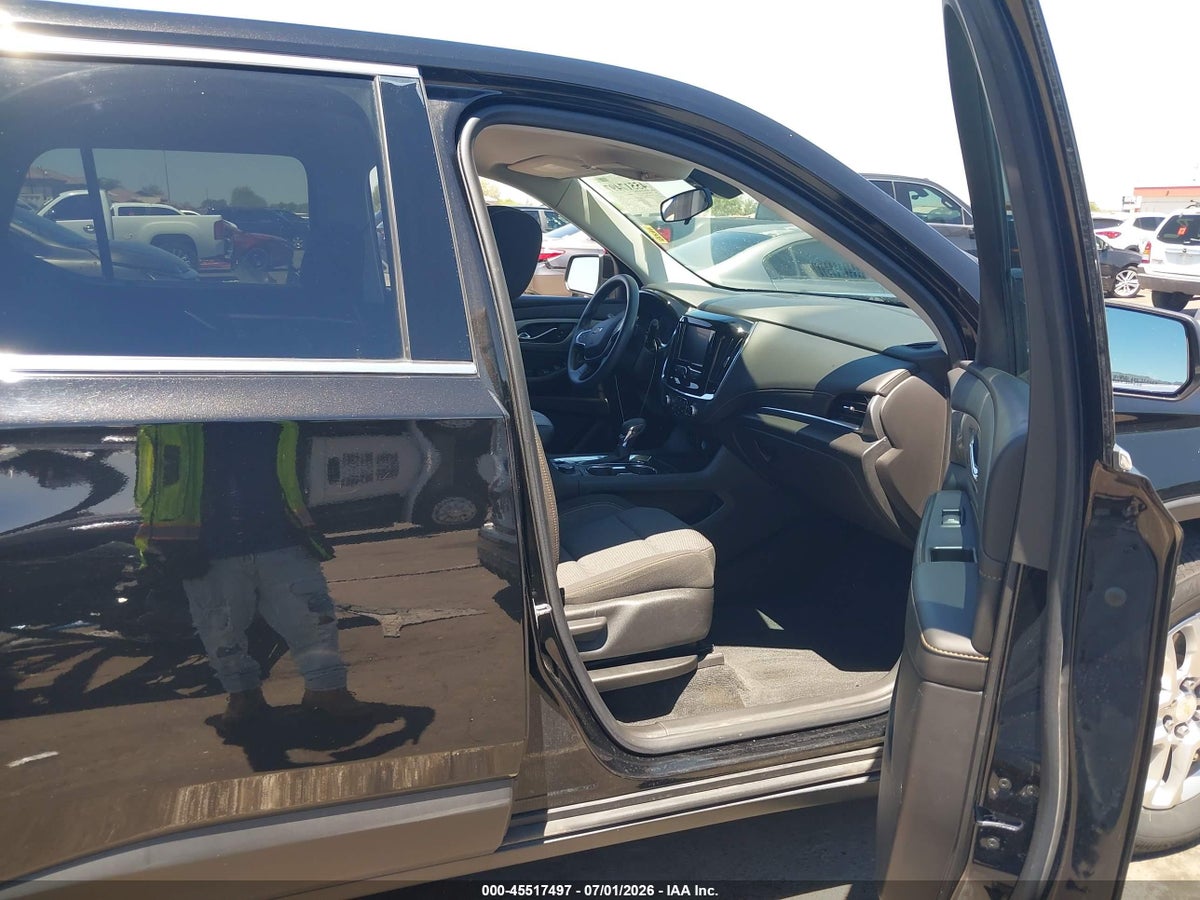 2021 CHEVROLET TRAVERSE FWD LS — снимка 5