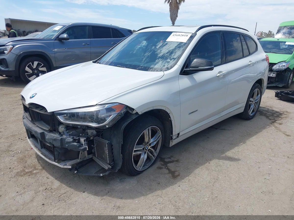 2017 BMW X1 SDRIVE28I — снимка 2