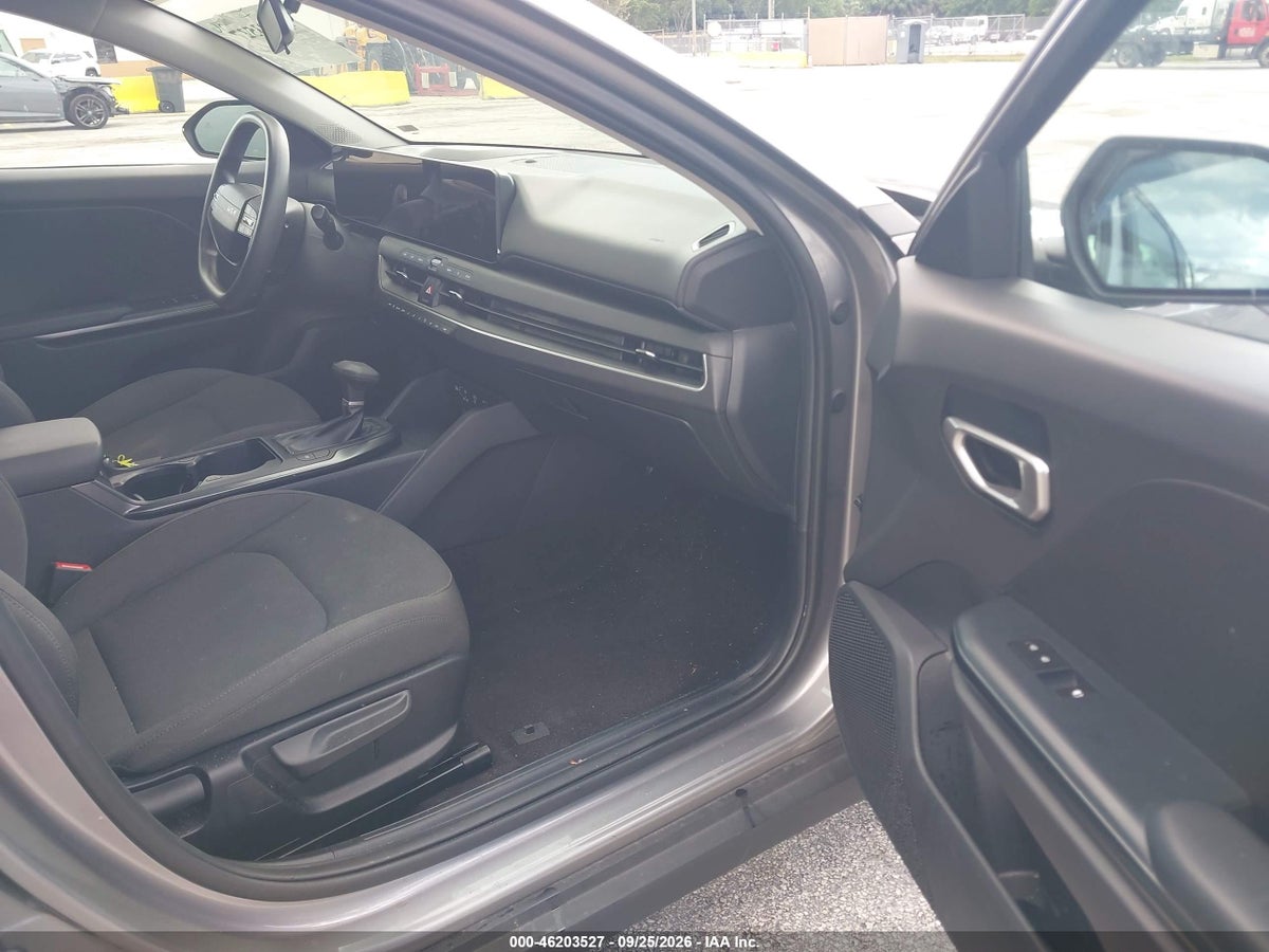 2026 KIA K4 LXS — photo 5